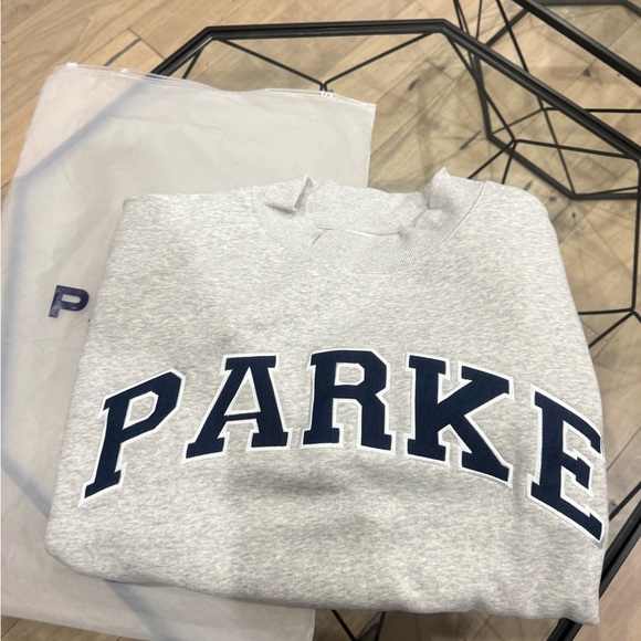 NWT parke mockneck. - Picture 1 of 3